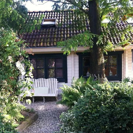 Holiday home Cosy & Natural *fireplace*garden*2 Bikes